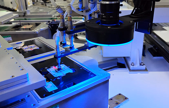 天珑构建端到端自研能力，全自动模组测试线全面上线